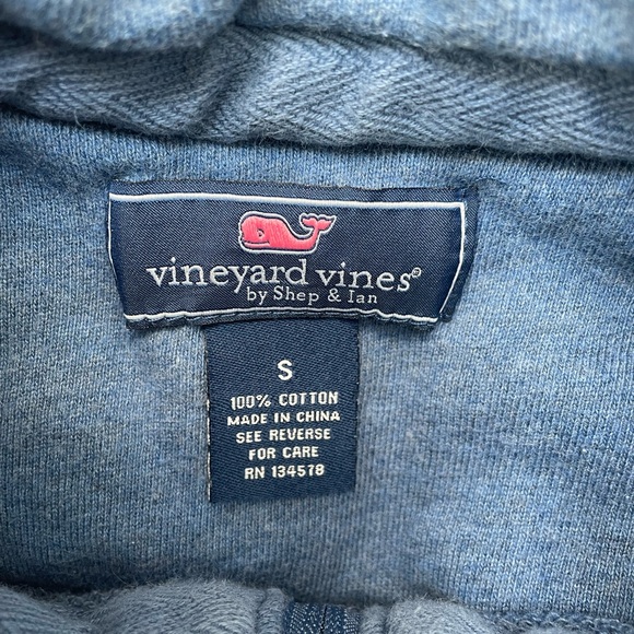 Vineyard Vines quarter-zip - Picture 4 of 4
